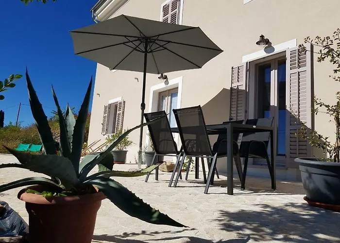 Flora Διαμέρισμα